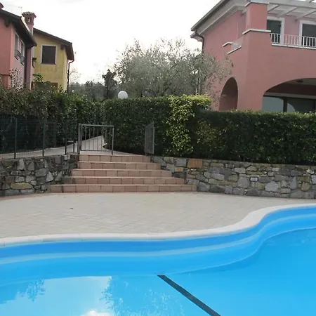 Annarita Villa *